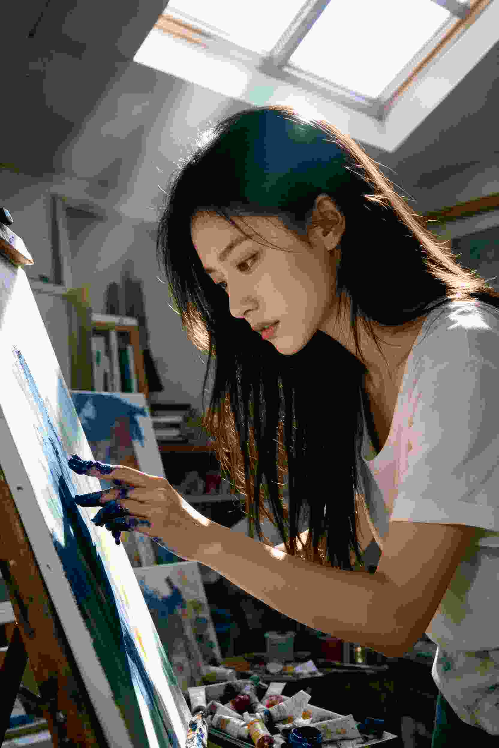 皇后娘娘她只想种田